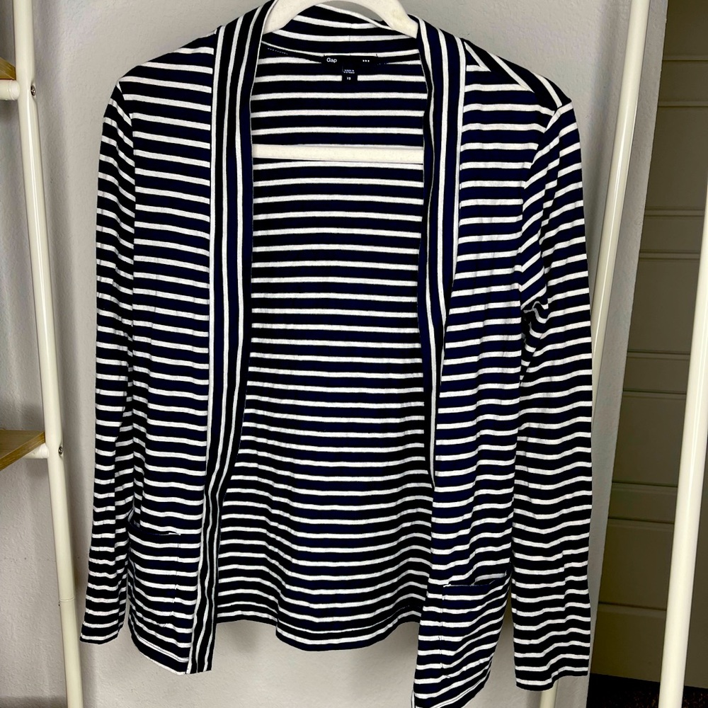 Gap cardigan xs